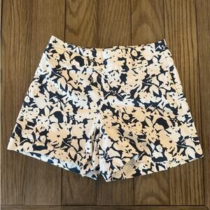 Margaret M Women's Navy White Floral Pull On Shorts Sz S Excellent Condition